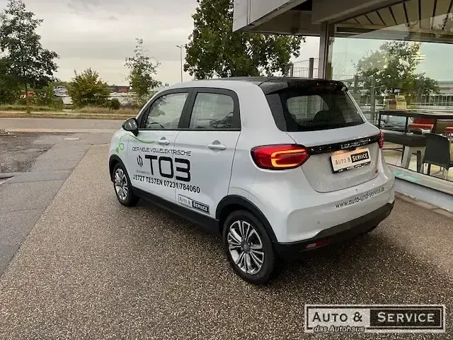 Gebraucht Leapmotor T03 69 kW (95 PS) 2025 Silber Kleinwagen