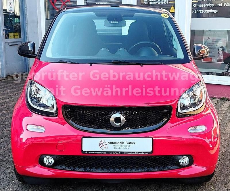 Gebraucht Smart ForTwo Cabrio Passion 71 PS (52 kW) 2016 Rot Cabrio