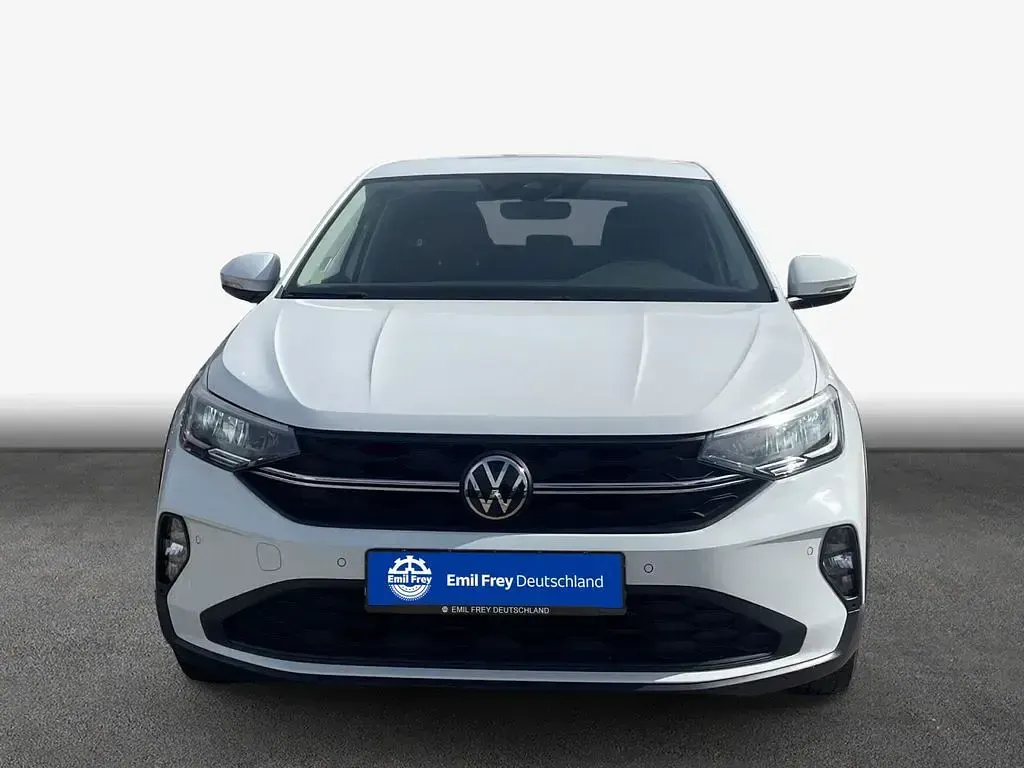 Gebraucht VW Taigo Basis 95 PS (69 kW) 2022 Weiß SUV