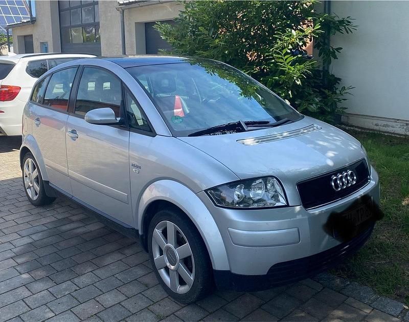 Silber Gebraucht 2001 Audi A2 Kleinwagen | 1.750 € (Guter Preis) - Bild 1/4