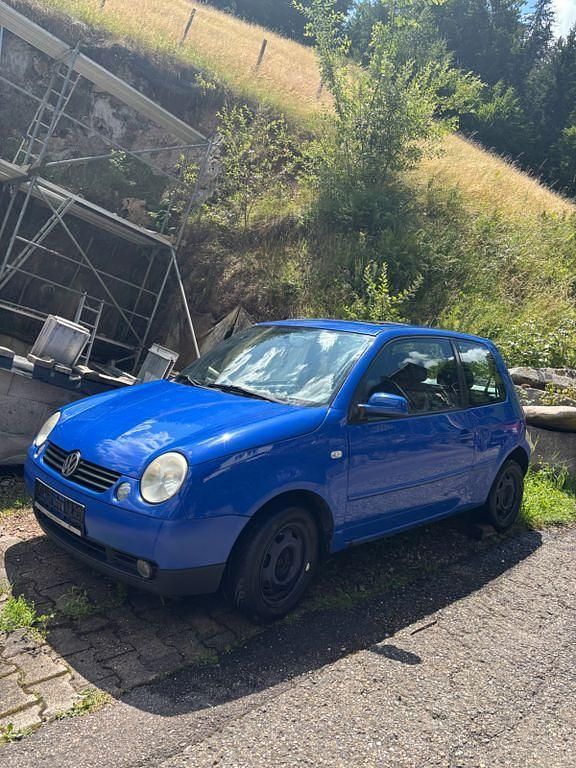 Blau Gebraucht 2000 VW Lupo Comfortline Kleinwagen | 999 € (Superpreis) - Bild 1/4