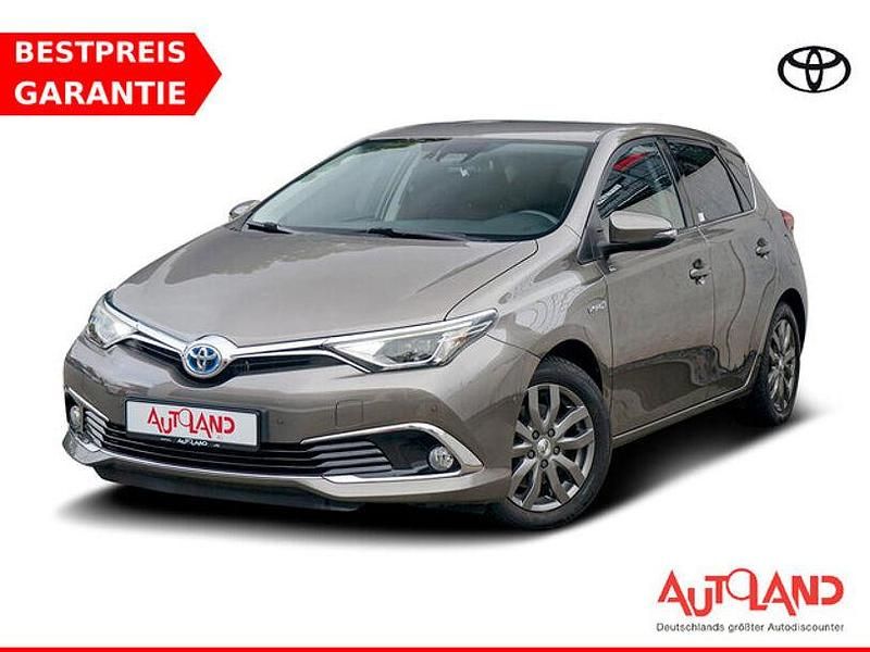 Grau Gebraucht 2016 Toyota Auris Hybrid Executive Limousine | 15.950 € (Fairer Preis) - Bild 1/4