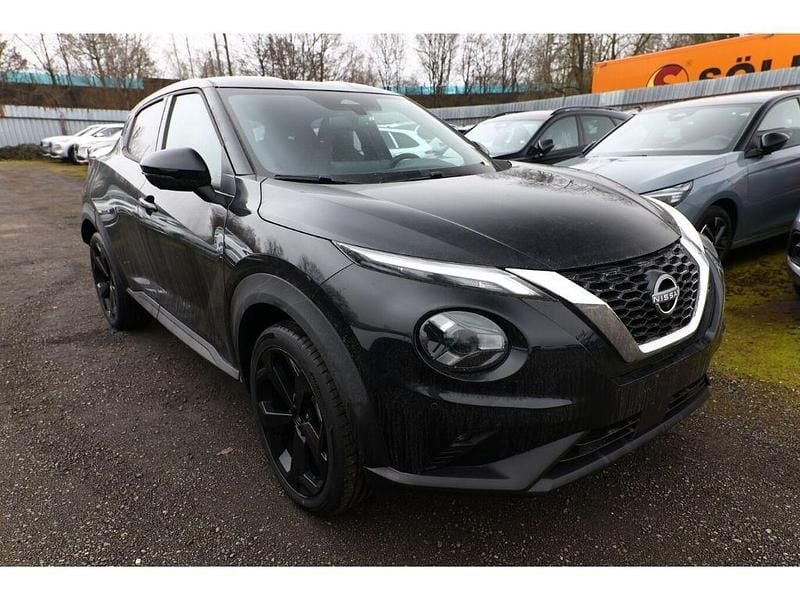 Neu Nissan Juke 360º 114 PS (83 kW) 2025 Schwarz SUV
