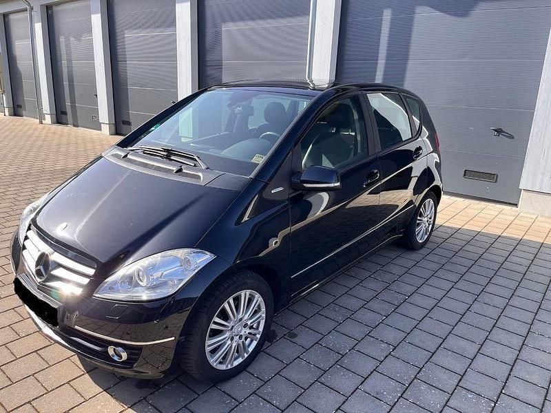 Gebraucht Mercedes A200 Elegance 136 PS (100 kW) 2009 Schwarz Limousine
