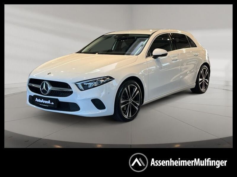 Weiß Gebraucht 2020 Mercedes A180 Progressive Limousine | 23.177 € (Fairer Preis) - Bild 1/2