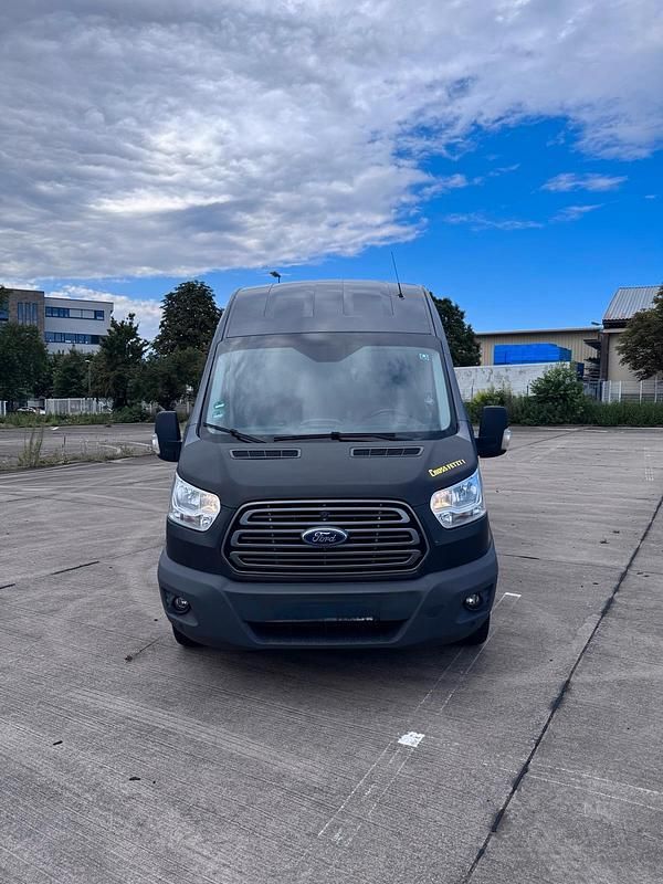Usata Ford Transit 130 CV (95 kW) 2019 Nero Monovolume