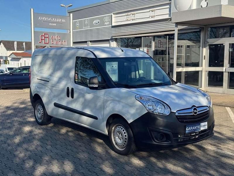 Second-hand Opel Combo 95 CP (69 kW) 2018 Alb Monovolum