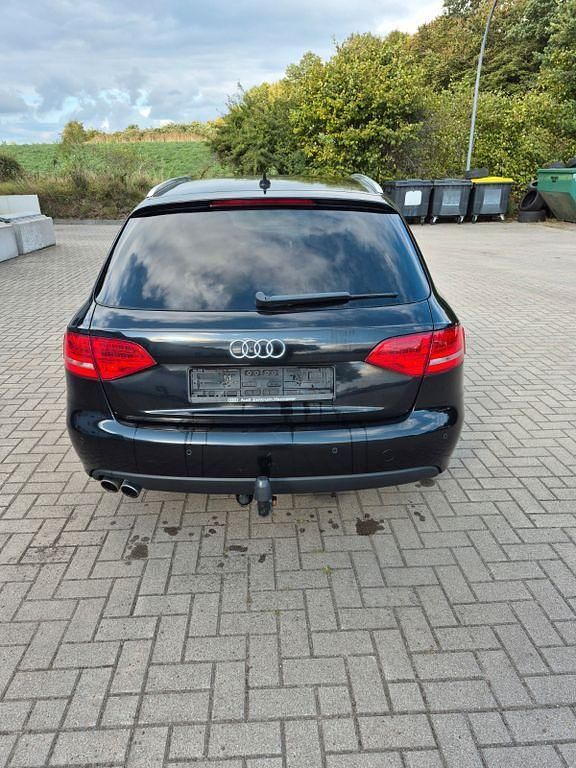 Gebraucht Audi A4 S-Line 143 PS (105 kW) 2010 Schwarz Kombi