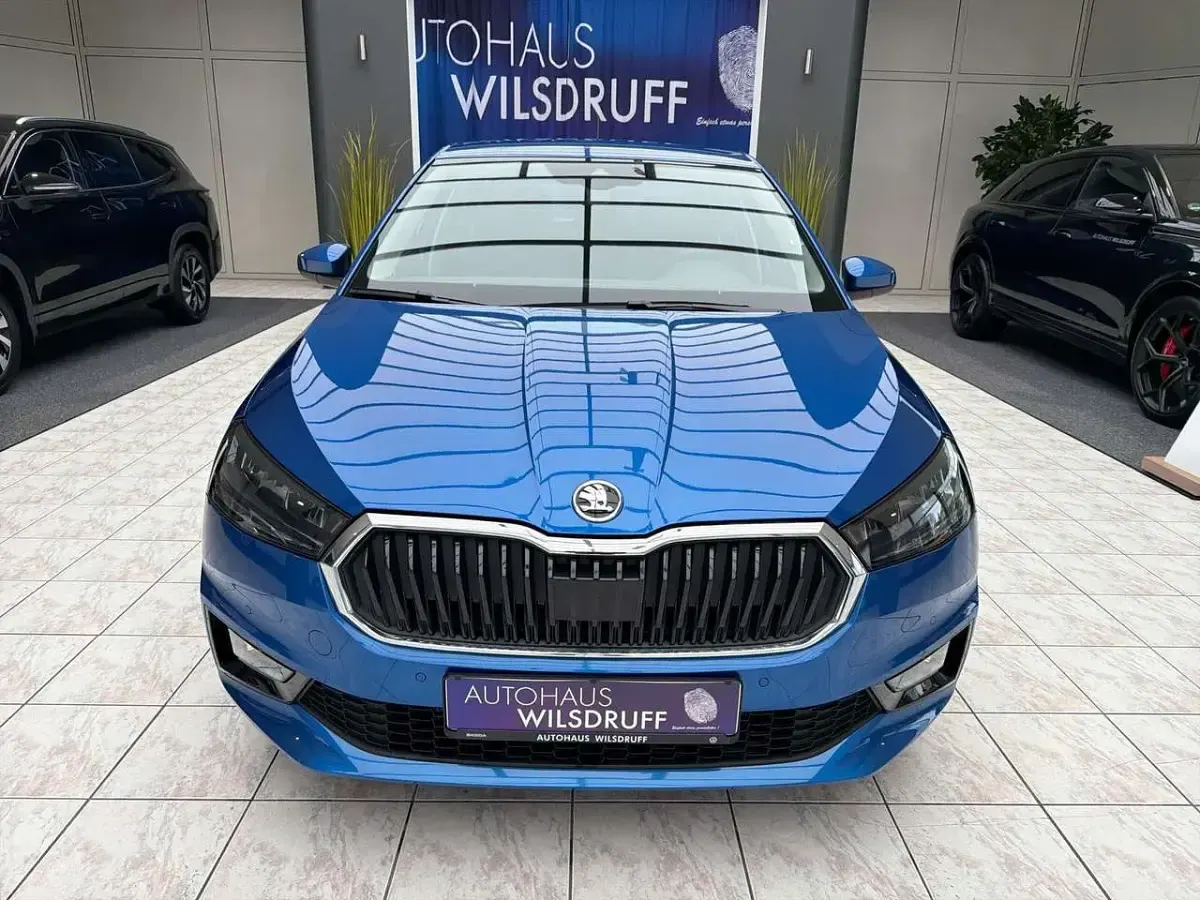 Gebraucht Skoda Fabia Selection 116 PS (85 kW) 2025 Raceblau metallic Kleinwagen