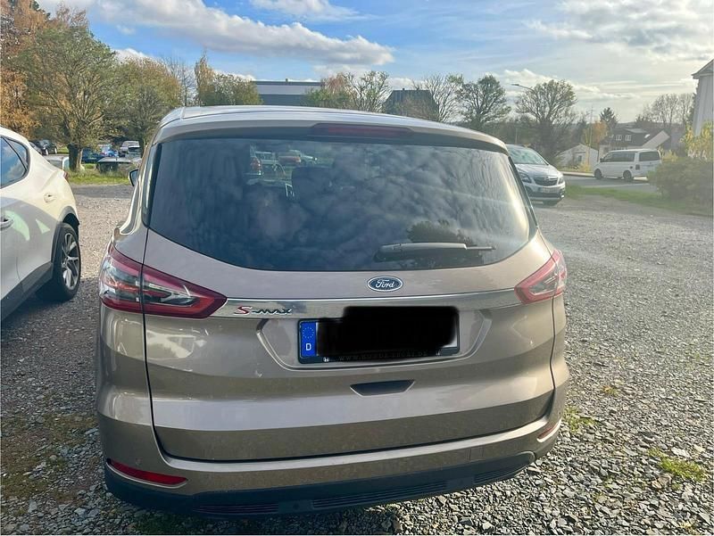 Gebraucht Ford S-MAX S 150 PS (110 kW) 2019 Gold Van / Kleinbus