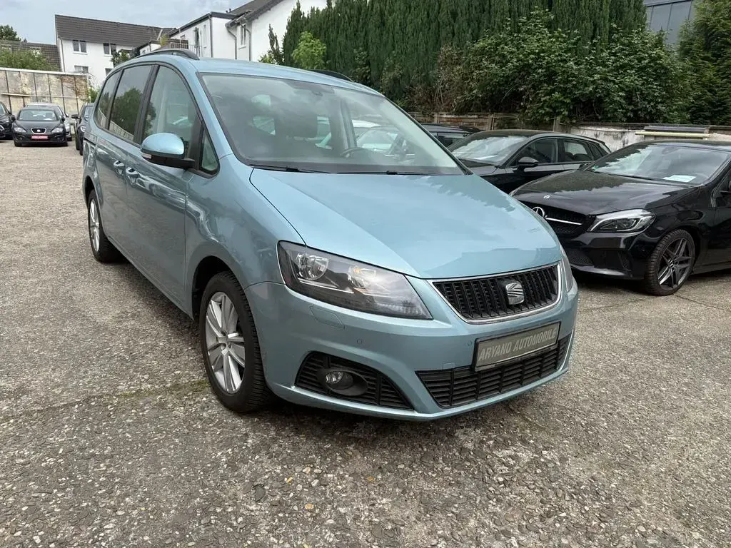 Używany Seat Alhambra Style 140 KM (102 kW) 2013 Niebieski Minivan