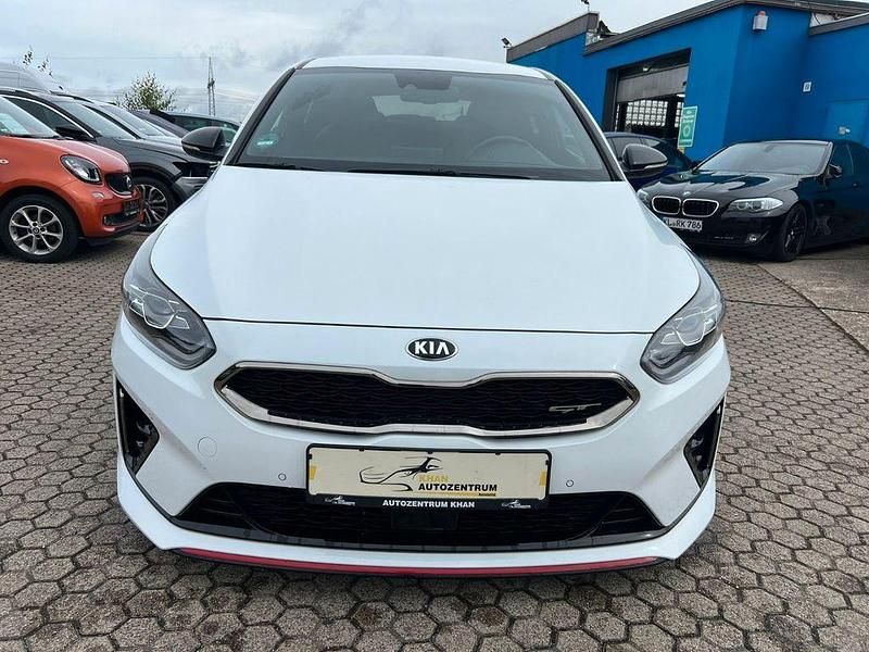 Gebraucht Kia ProCeed GT GT 204 PS (150 kW) 2019 Weiß Kleinwagen