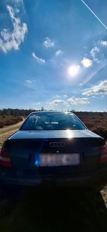 Gebraucht Audi A4 100 PS (73 kW) 1995 Schwarz Limousine