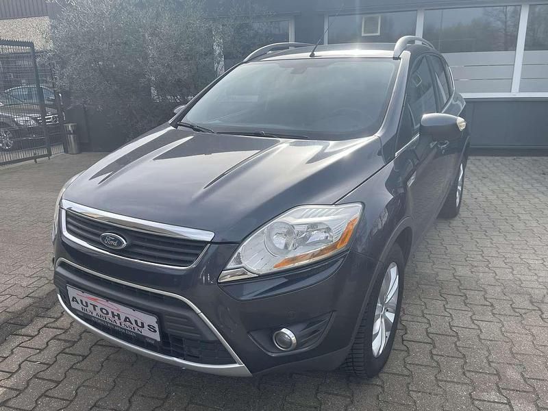 Gebraucht Ford Kuga Titanium 136 PS (100 kW) 2009 Royalgrau met. SUV