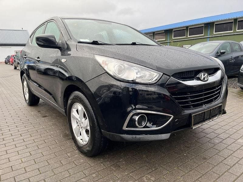 Gebraucht Hyundai ix35 Comfort 136 PS (100 kW) 2012 Schwarz SUV