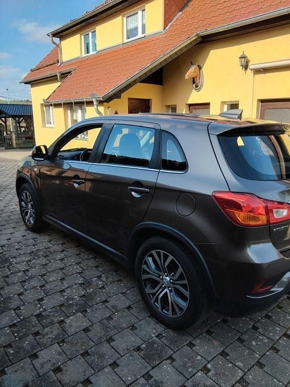 Gebraucht Mitsubishi ASX 117 PS (86 kW) 2018 Braun SUV