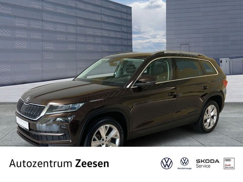 Magneticbraun (metallic) Gebraucht 2018 Skoda Kodiaq Style SUV | 25.950 € (Fairer Preis) - Bild 1/4