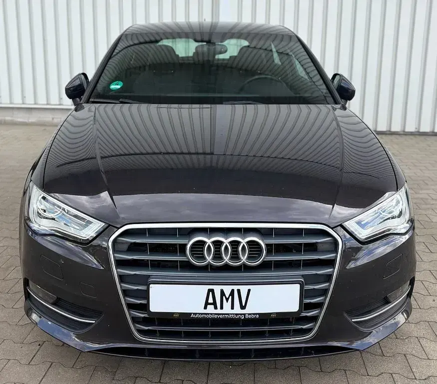 Gebraucht Audi A3 S-Line 150 PS (110 kW) 2014 Braun Limousine