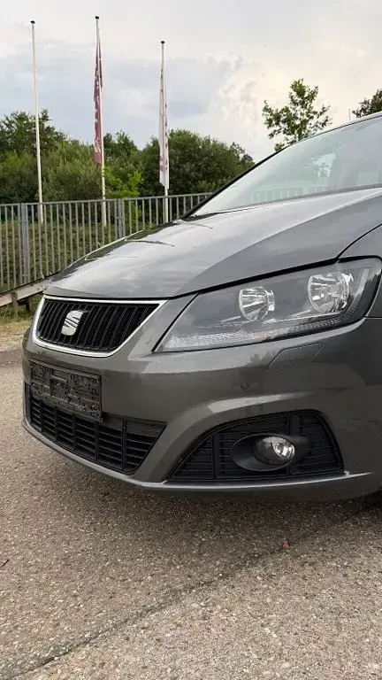 Gebraucht Seat Alhambra Style 140 PS (102 kW) 2014 Grau Van / Kleinbus