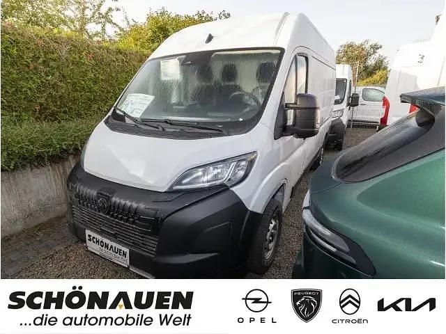 Lackierung weiss icy/typ aussenverkleidung spiegel flach standard Neu 2025 Peugeot Boxer Van | 29.950 € (Fairer Preis) - Bild 1/4