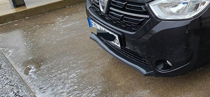 Gebraucht Dacia Lodgy Comfort 102 PS (75 kW) 2019 Schwarz Van / Kleinbus