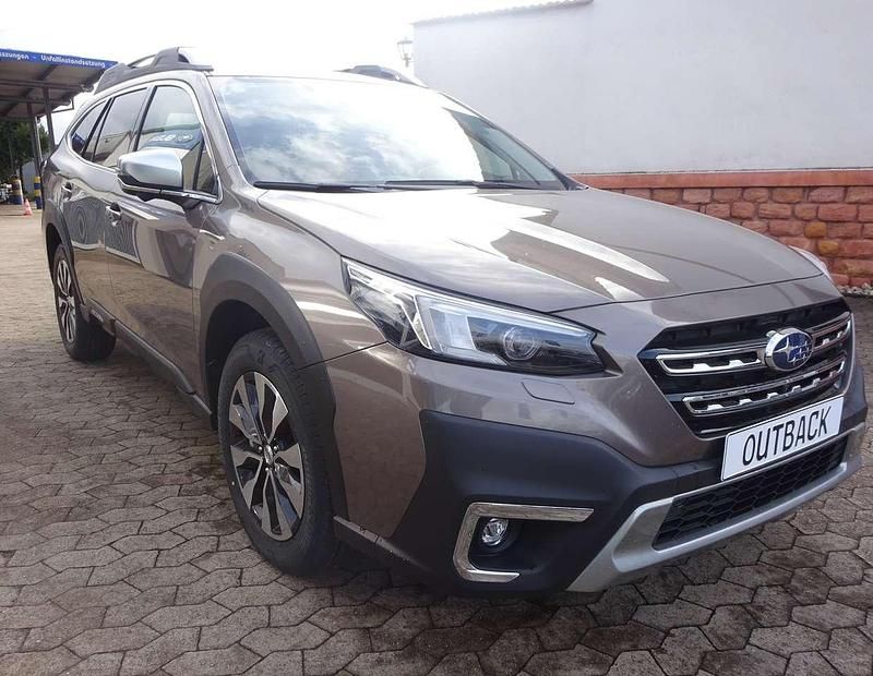 Neu Subaru Outback Platinum 169 PS (124 kW) 2025 Brilliant bronze SUV