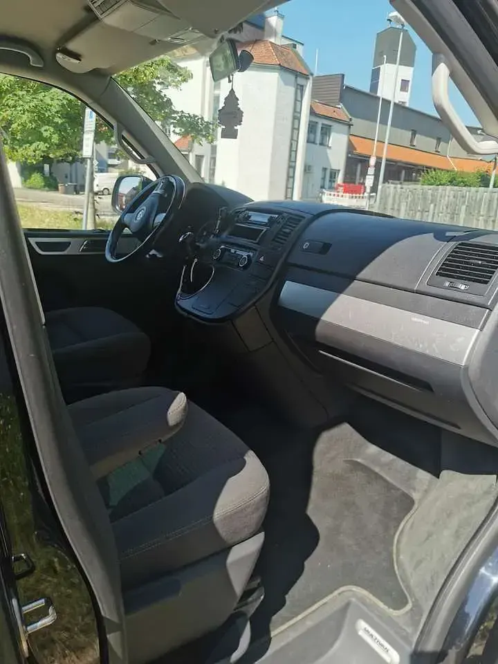 Gebraucht VW Multivan Business 140 PS (102 kW) 2013 Van / Kleinbus