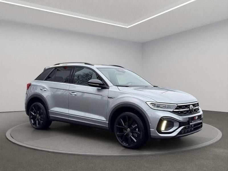 Neu VW T-Roc R-line 150 PS (110 kW) 2026 Pyritsilber metallic SUV