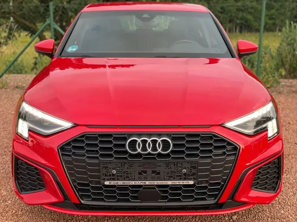 Gebraucht Audi A3 S-Line 150 PS (110 kW) 2020 Rot Limousine