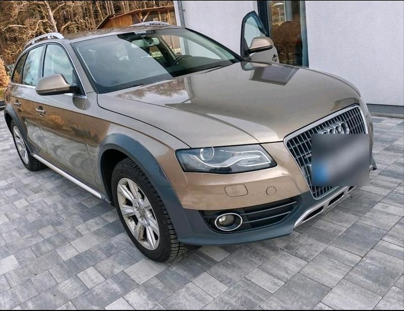 Braun Gebraucht 2011 Audi A4 Allroad Kombi | 8.550 € (Superpreis) - Bild 1/4