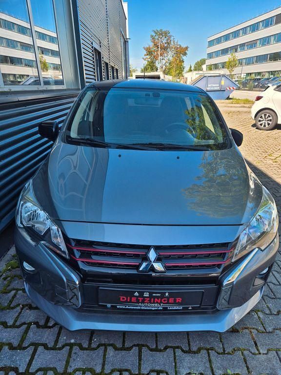 Schwarz Gebraucht 2021 Mitsubishi Space Star Spirit+ Limousine | 13.390 € (Fairer Preis) - Bild 1/4
