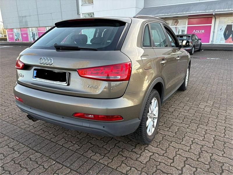 Gebraucht Audi Q3 Sport 150 PS (110 kW) 2014 Grau SUV