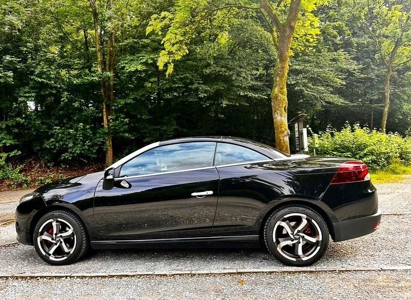 Schwarz Gebraucht 2010 Renault Mégane Cabriolet Cabrio | 6.200 € (Fairer Preis) - Bild 1/4