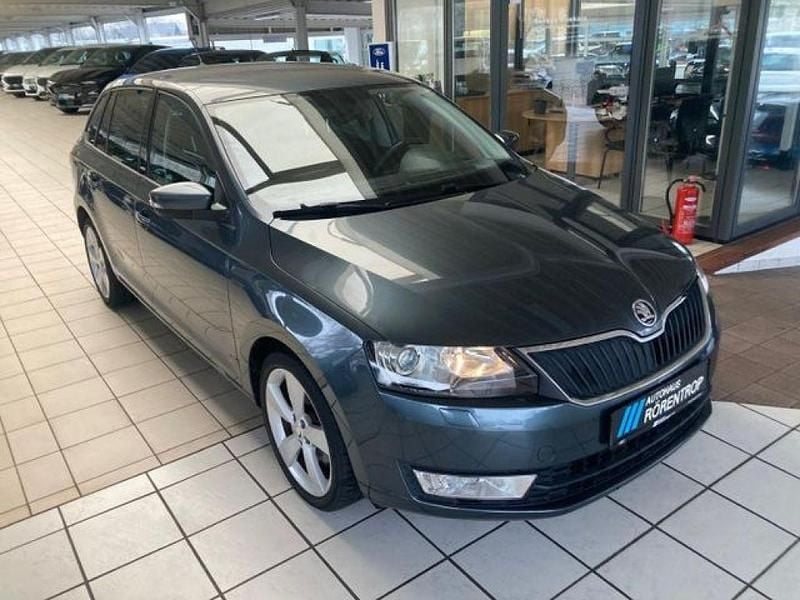 Gebraucht Skoda Rapid Joy 110 PS (80 kW) 2016 Grau Limousine