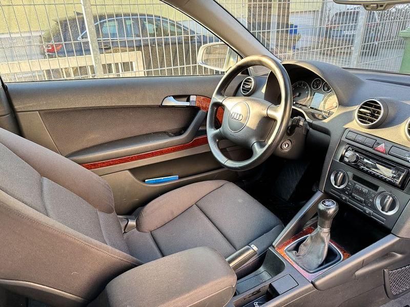 Gebraucht Audi A3 Attraction 116 PS (85 kW) 2006 Kleinwagen