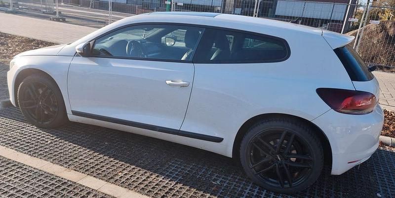 Gebraucht VW Scirocco Edition 160 PS (117 kW) 2012 Weiß Coupé