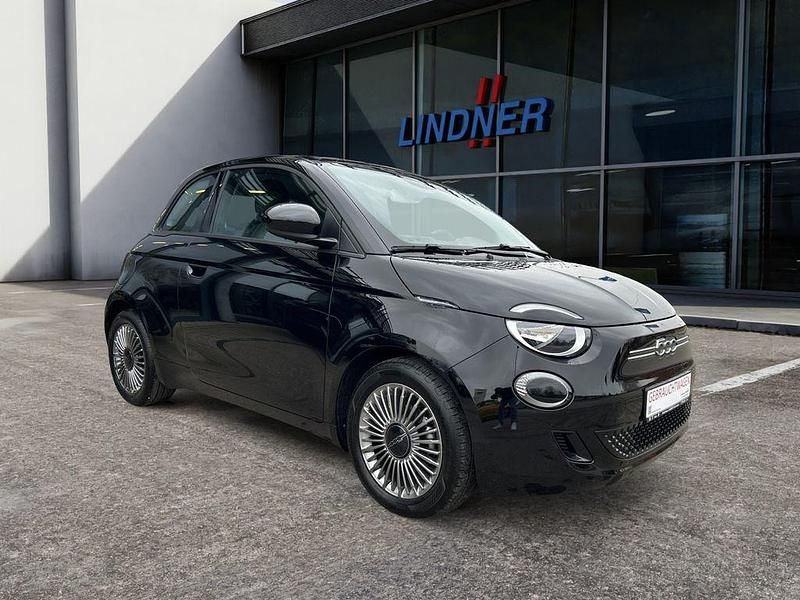 Gebraucht Fiat 500e Icon 69 kW (95 PS) 2023 Schwarz Kleinwagen