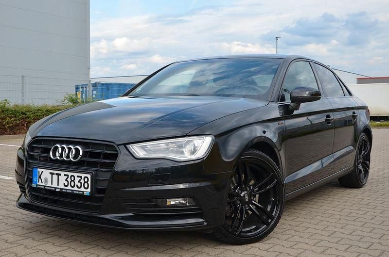 Schwarz Gebraucht 2016 Audi A3 S-Line Limousine | 12.900 € (Fairer Preis) - Bild 1/4