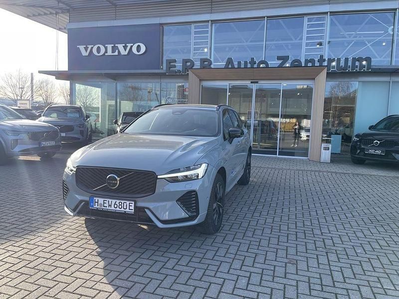 Gebraucht Volvo XC60 Plus 310 PS (228 kW) 2026 Grau SUV