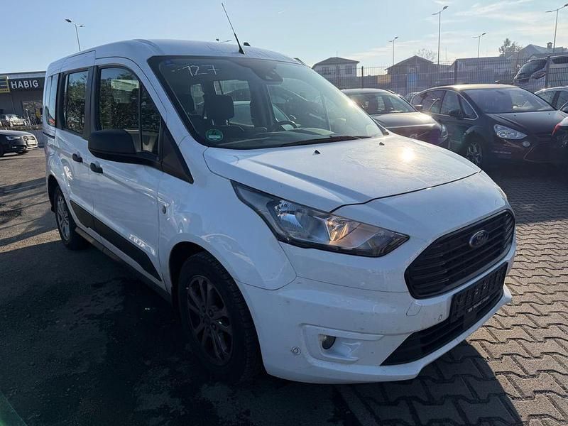 Gebraucht Ford Tourneo 120 PS (88 kW) 2021 Weiß Van / Kleinbus
