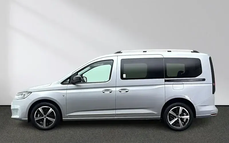 Gebraucht VW Caddy Maxi Style 122 PS (89 kW) 2026 Silber Van / Kleinbus