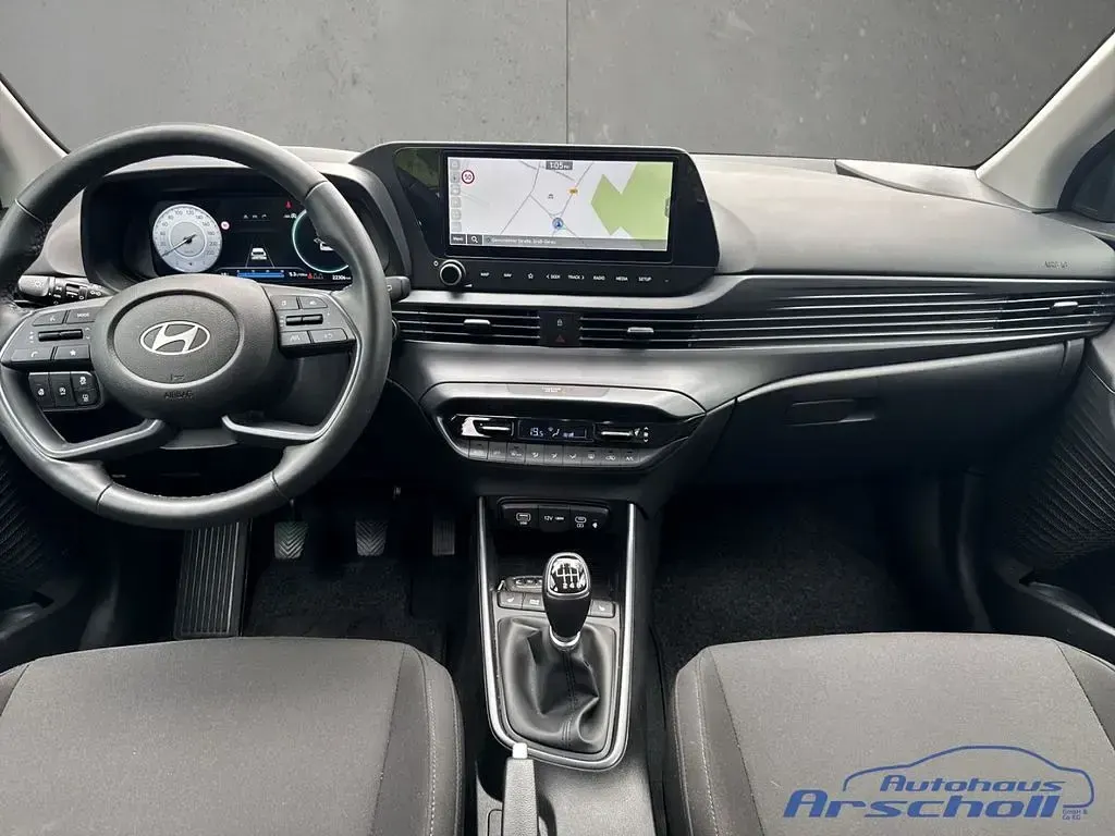 Gebraucht Hyundai i20 Trend 101 PS (74 kW) 2024 Schwarz Kleinwagen