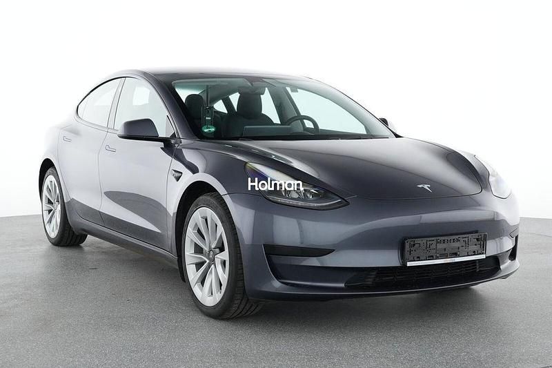 Gebraucht Tesla Model 3 Standard Range 239 kW (325 PS) 2022 Grau Limousine