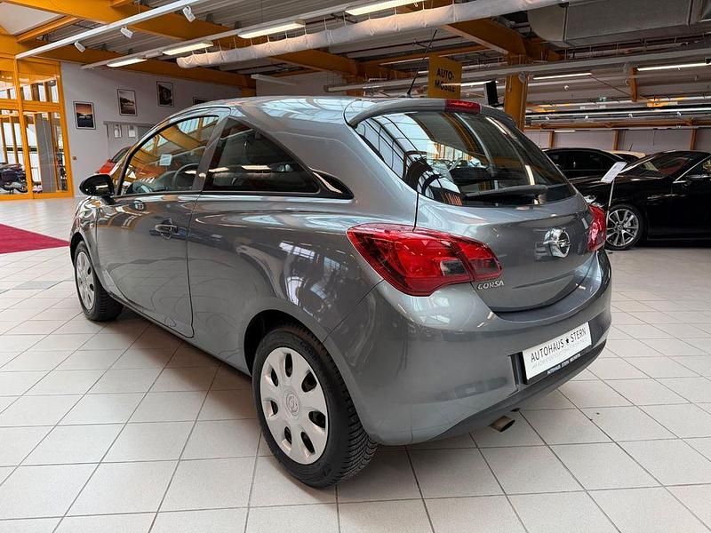 Gebraucht Opel Corsa Selection 101 PS (74 kW) 2017 Grau Kleinwagen