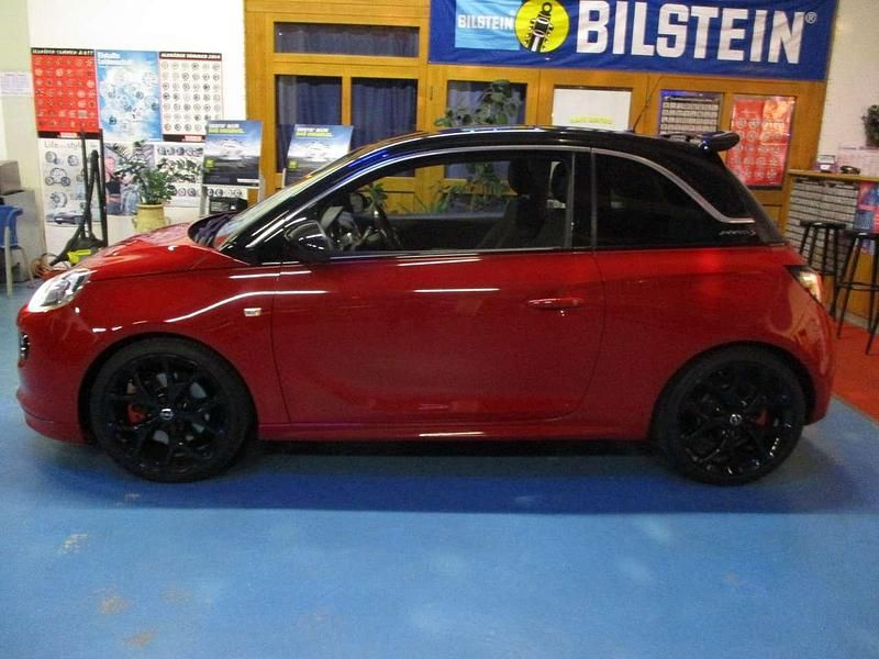 Gebraucht Opel Adam S 150 PS (110 kW) 2019 Rot Kleinwagen