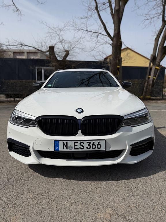 Gebraucht BMW 530 Performance 265 PS (194 kW) 2019 Weiß Kombi