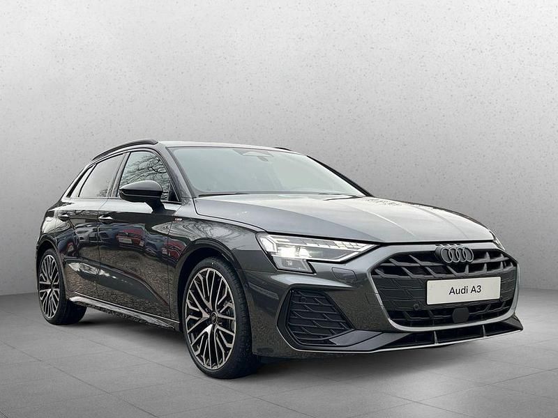 Neu Audi A3 S-Line 204 PS (150 kW) 2026 Daytonagrau perleffekt Limousine