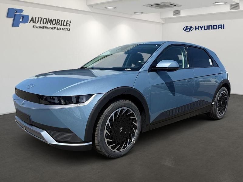 Blau Gebraucht 2023 Hyundai Ioniq 5 Techniq SUV | 43.990 € (Teuer) - Bild 1/4