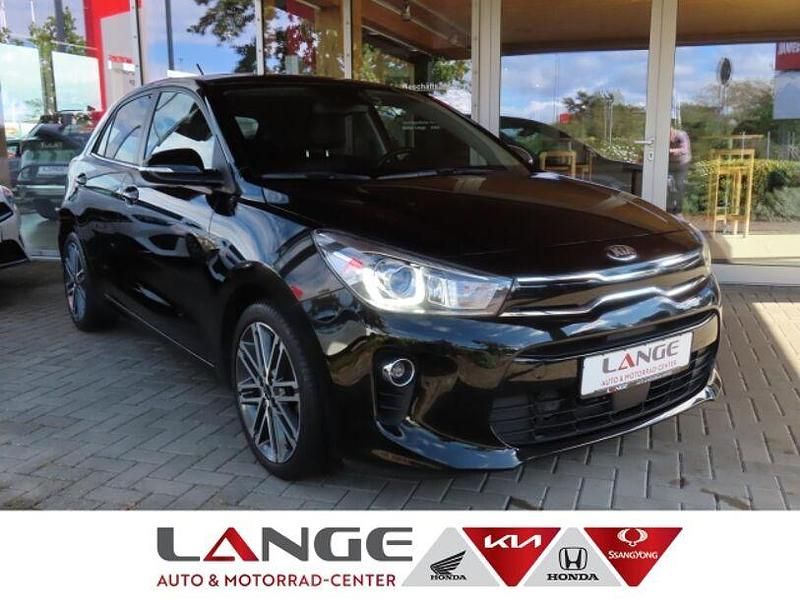 Schwarz Gebraucht 2017 Kia Rio Spirit Limousine | 13.450 € (Fairer Preis) - Bild 1/4