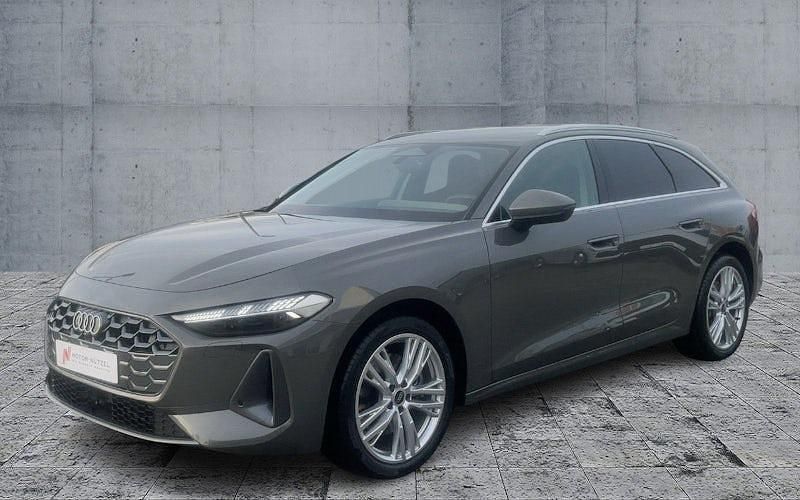 Gebraucht Audi A5 Ambiente 204 PS (150 kW) 2025 Grau Kombi